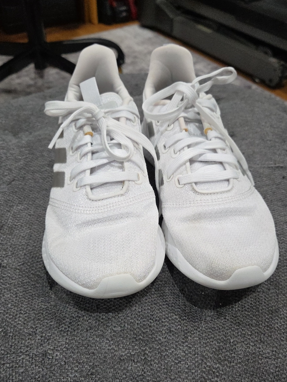 Size 8 Adidas Women's White Knit Lace-Up Sneakers with Subtle Gray Stripes